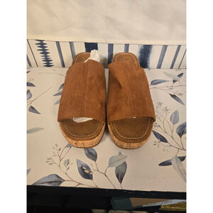 Women's Circus Brown Wedge Sandals Size 7.5